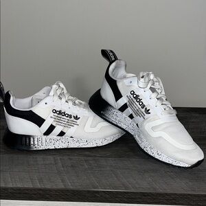 Adidas sneakers size 4.5 big kids (6/6.5 woman’s) worn once!